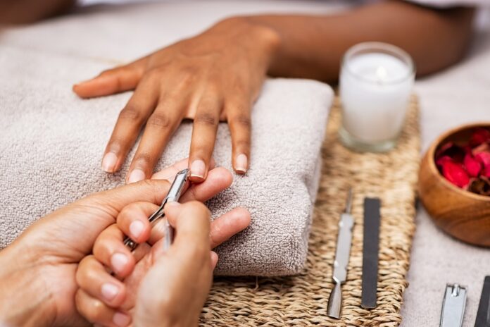 5 Ways To Strengthen Your Natural Nails